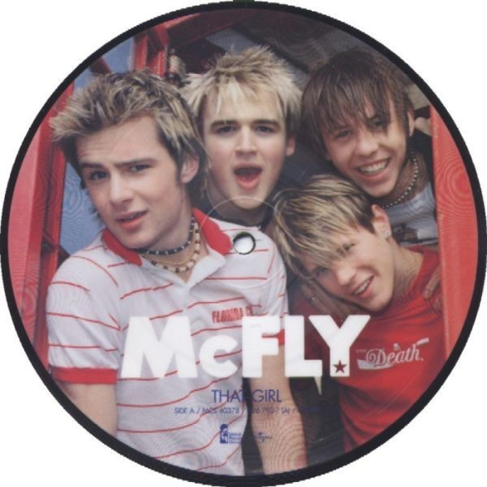 She loves you. Группа MCFLY 2004. MCFLY 2010. Beatles MCFLY. That girl MCFLY.